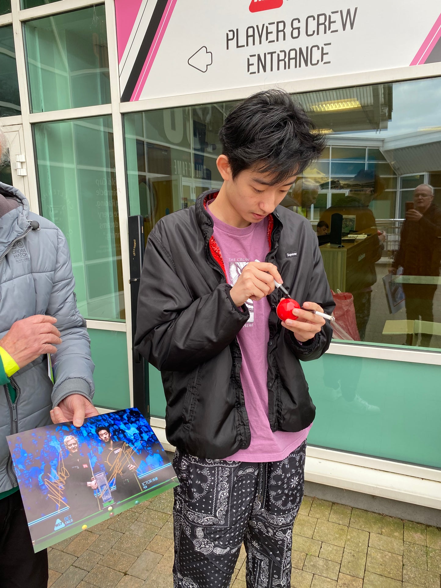 Snooker Wu Yize personally signed baize display