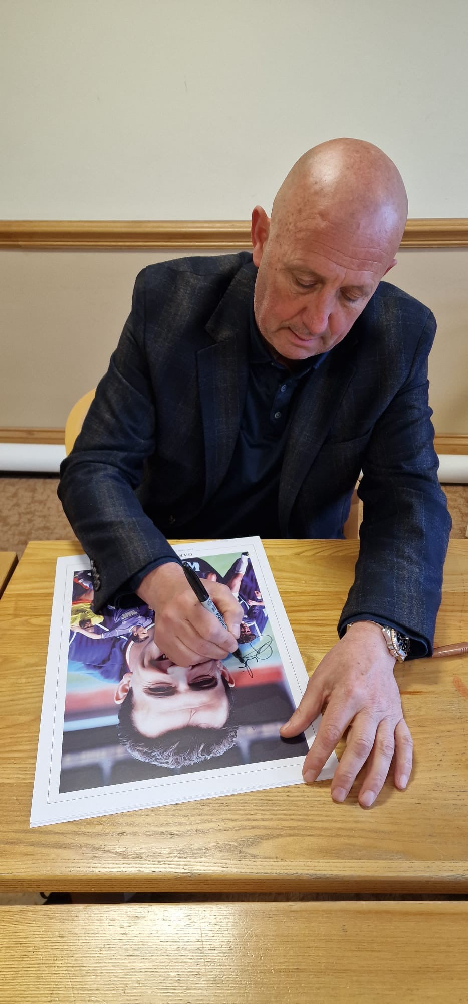 Leicester City Gary McAllister personally signed limited edition print