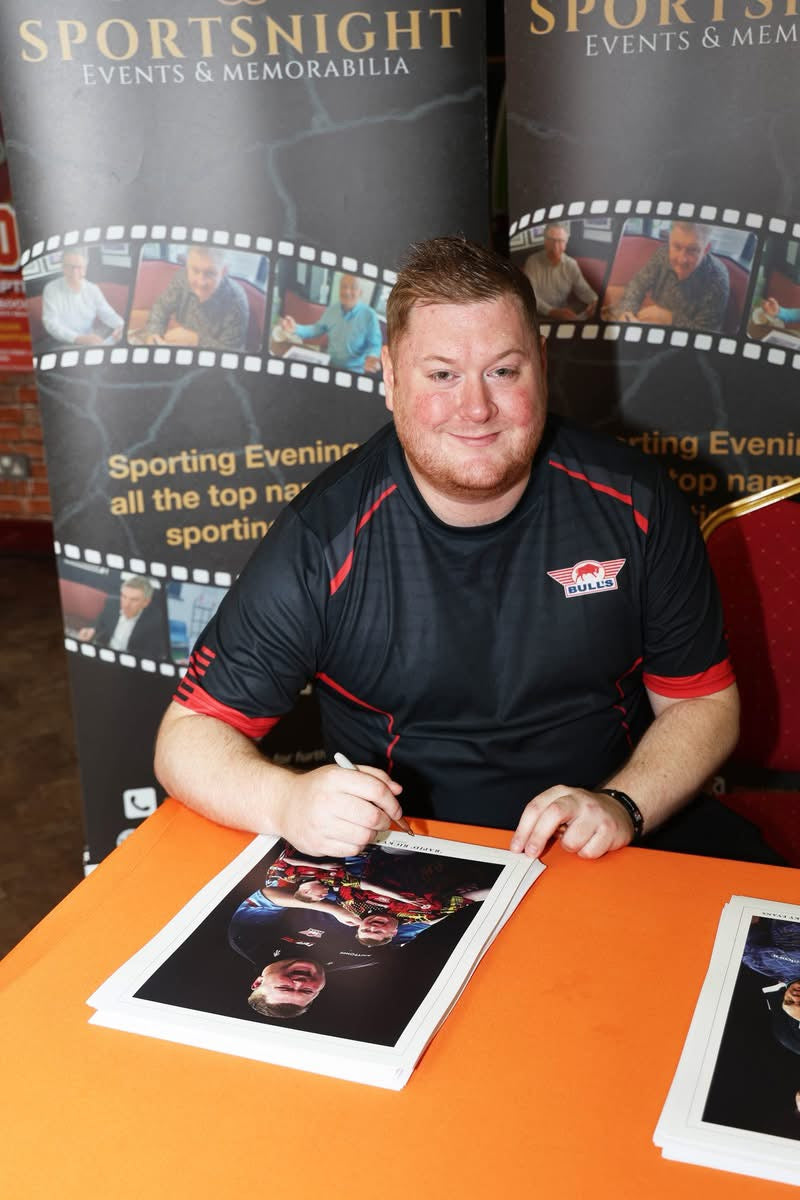 Darts Daryl Gurney, Ricky Evans & Ian White personally signed limited edition montage
