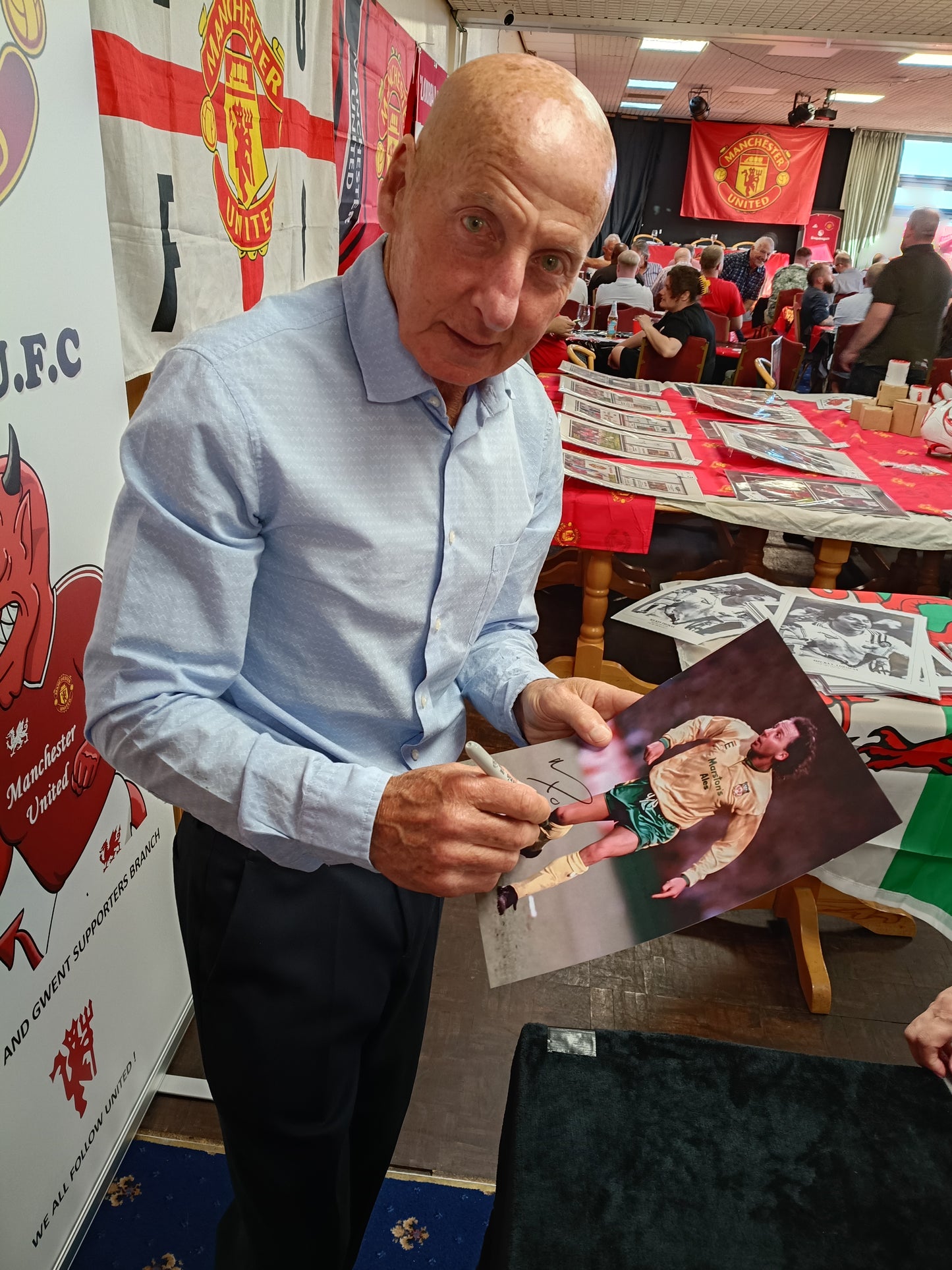 Wrexham Micky Thomas personally signed