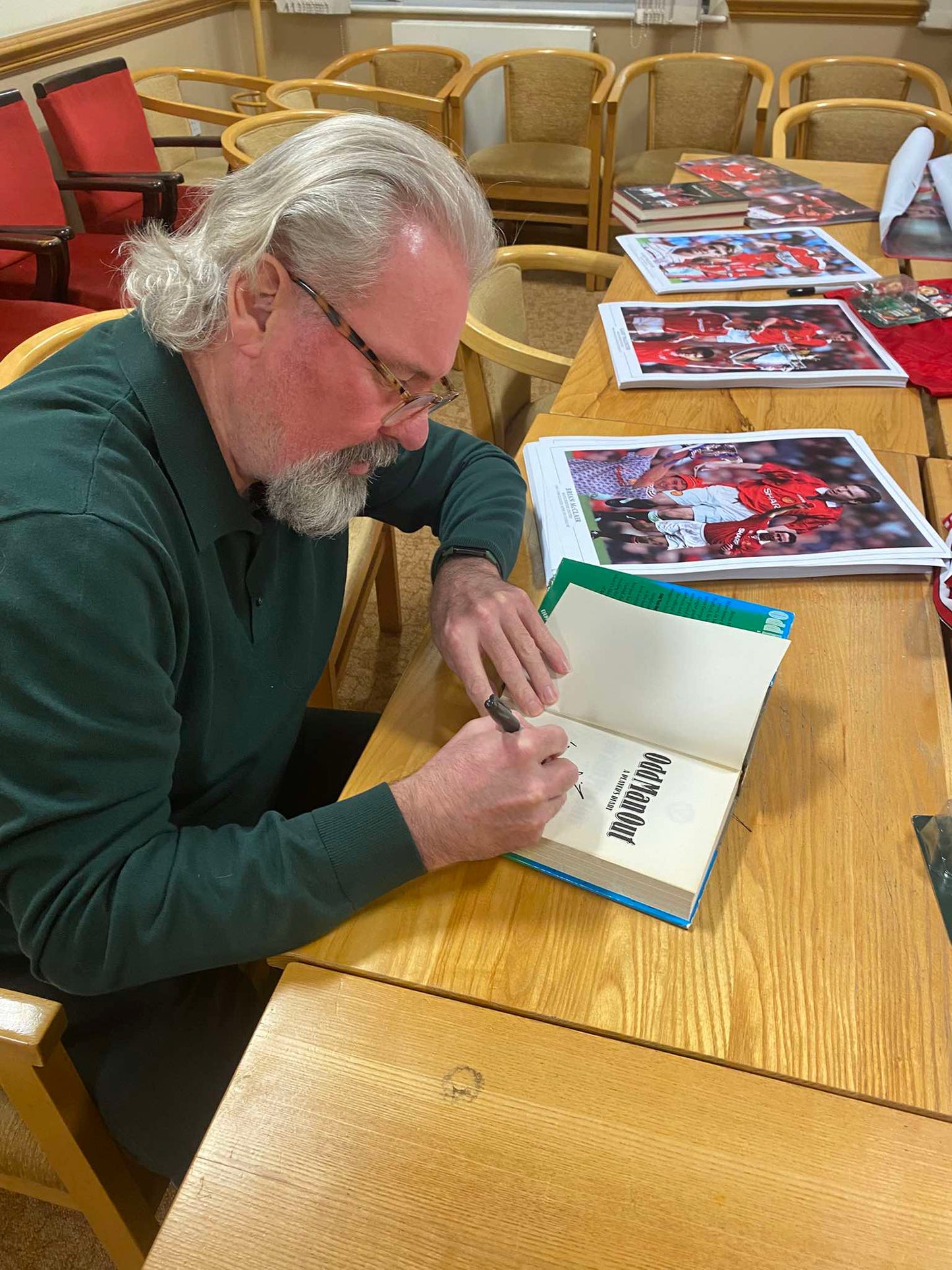 Manchester United Brian McClair personally signed autobiography