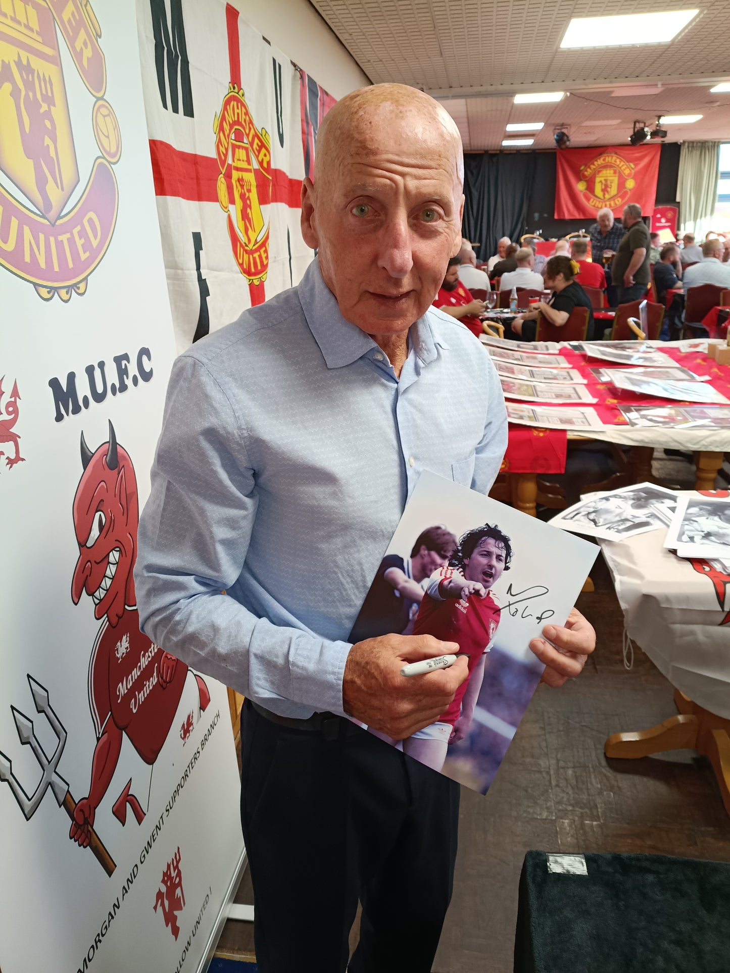 Wales Micky Thomas personally signed photo