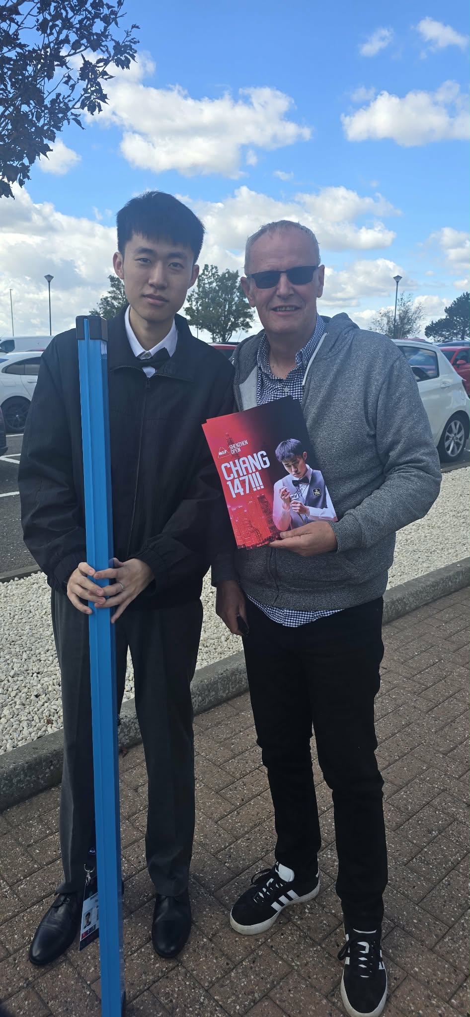 Snooker Chang Bingyu personally signed