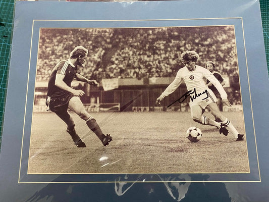 Aston Villa 1982 European Cup Final photo personally signed by Tony Morley