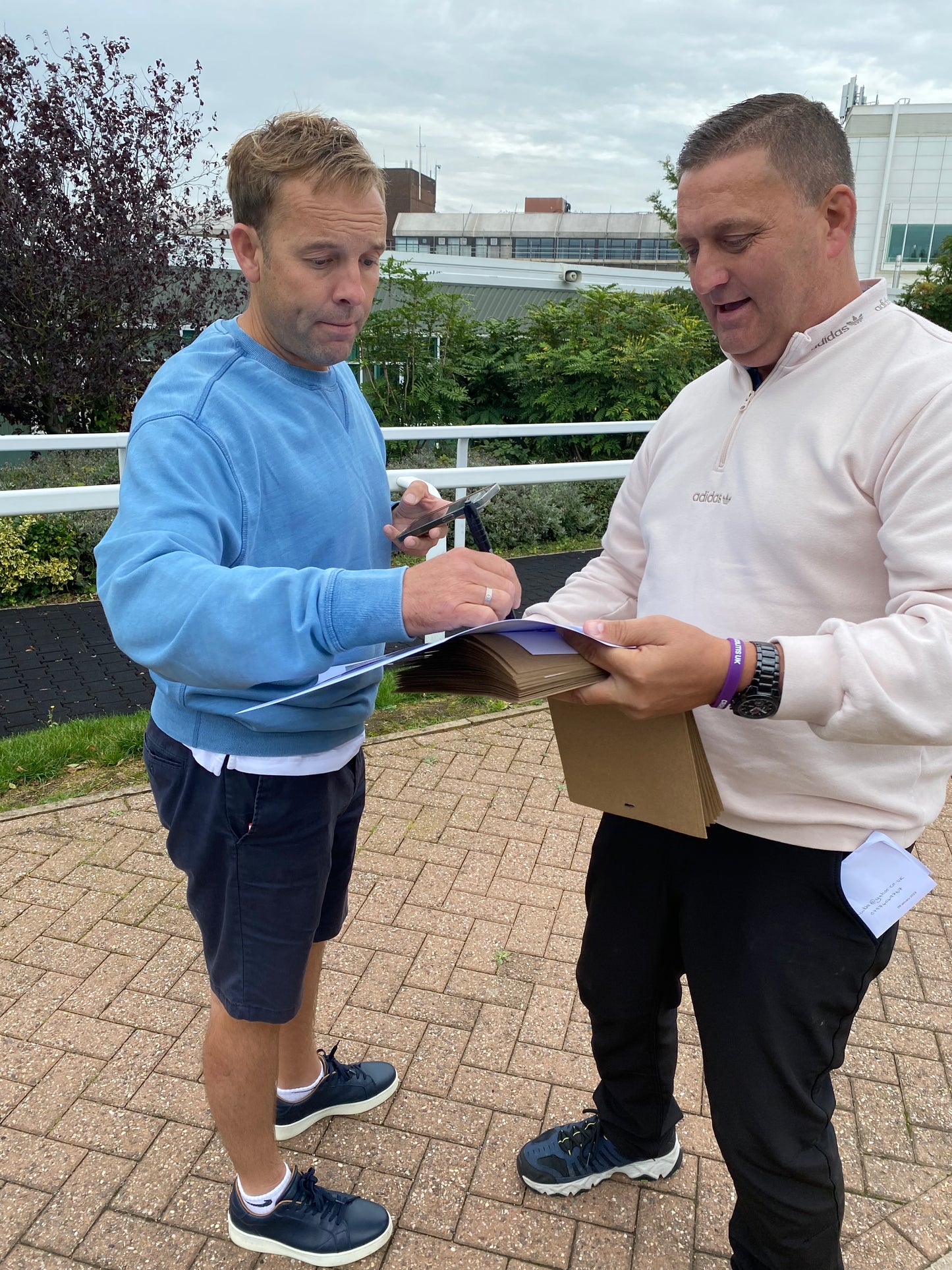 Snooker Ali Carter personally signed display