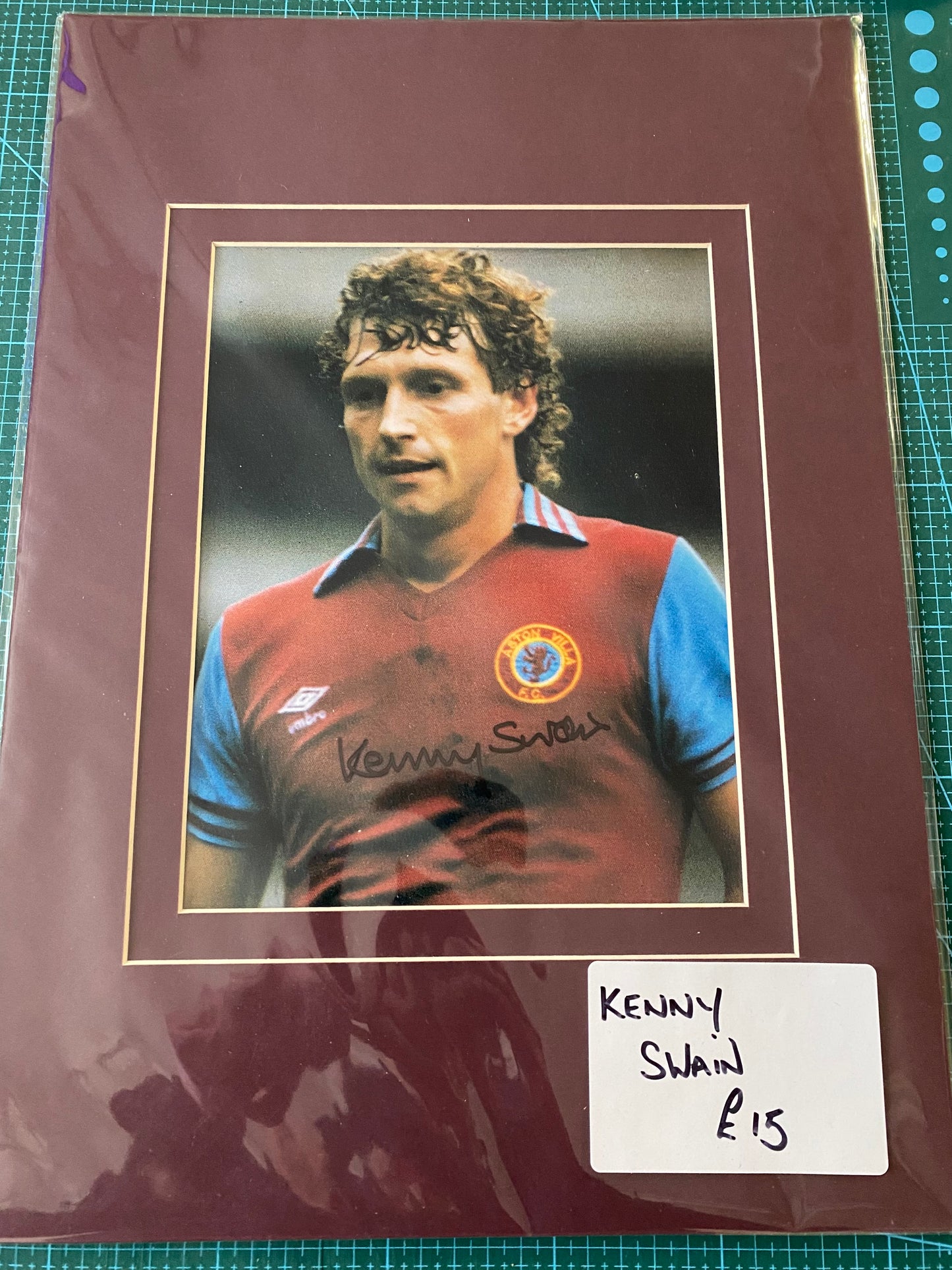 Aston Villa Kenny Swain personally signed photograph