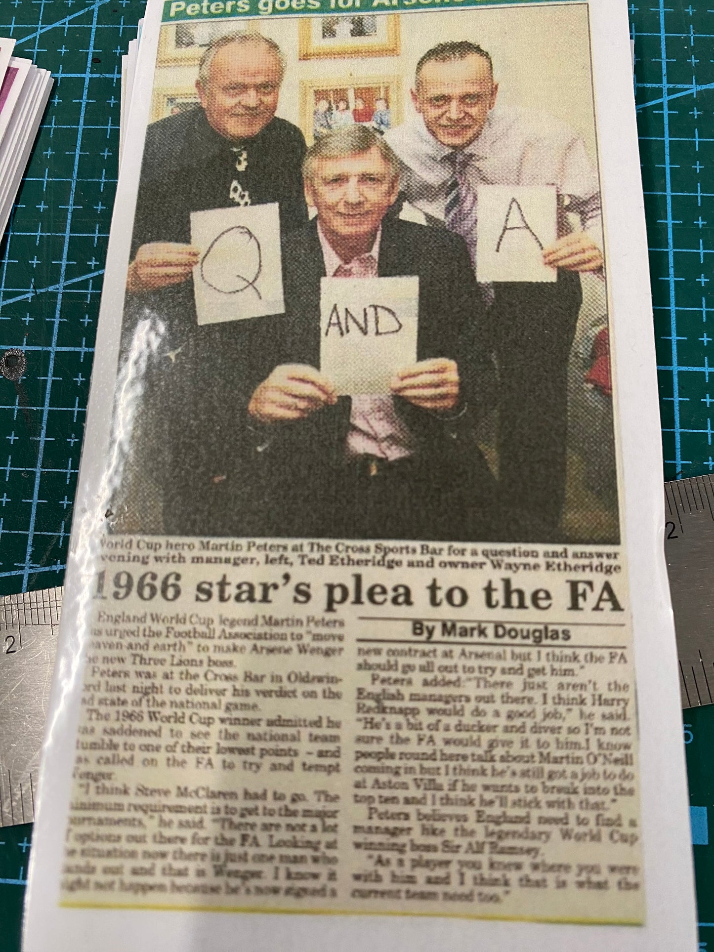 England 1966 Legend Martin Peters personally signed photograph