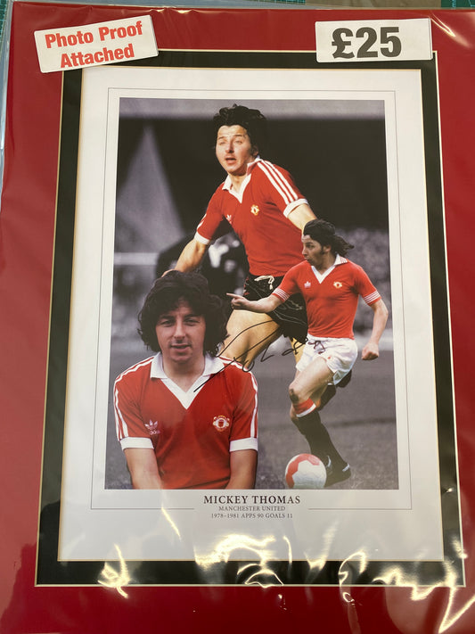 Manchester United Mickey Thomas personally signed limited edition print