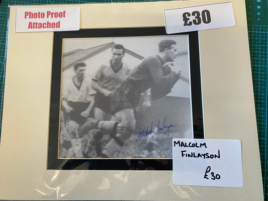 Wolverhampton Wanderers Malcolm Finlayson personally signed photograph