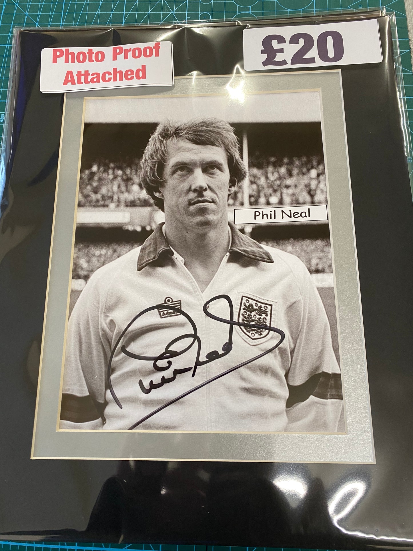 England Liverpool Phil Neal personally signed photograph