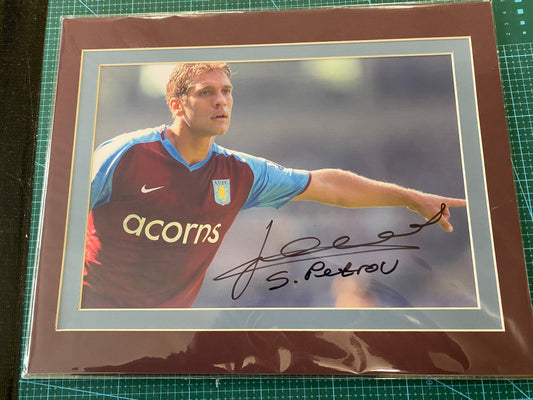 Aston Villa Stiliyan Petrov personally signed photograph