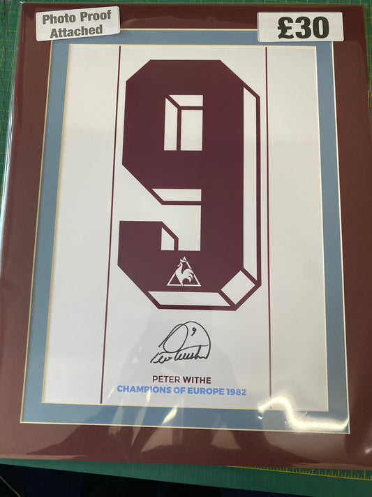 Aston Villa Peter Withe personally signed No9 poster 1982 European Cup Final.