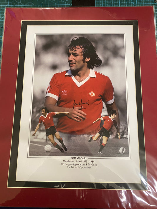 Manchester United Lou Macari personally signed limited edition print