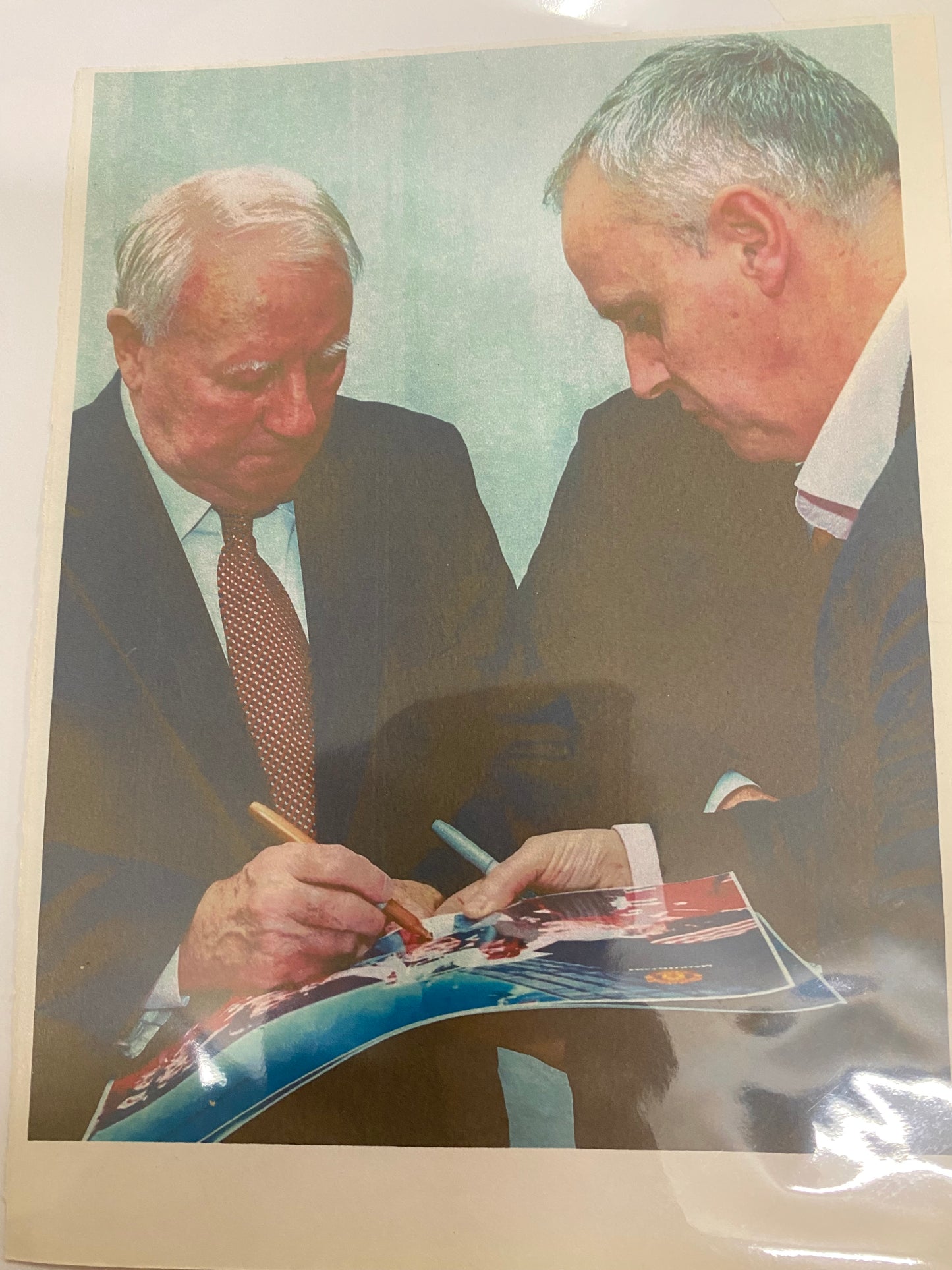 Manchester United Manager Tommy Docherty personally signed photograph