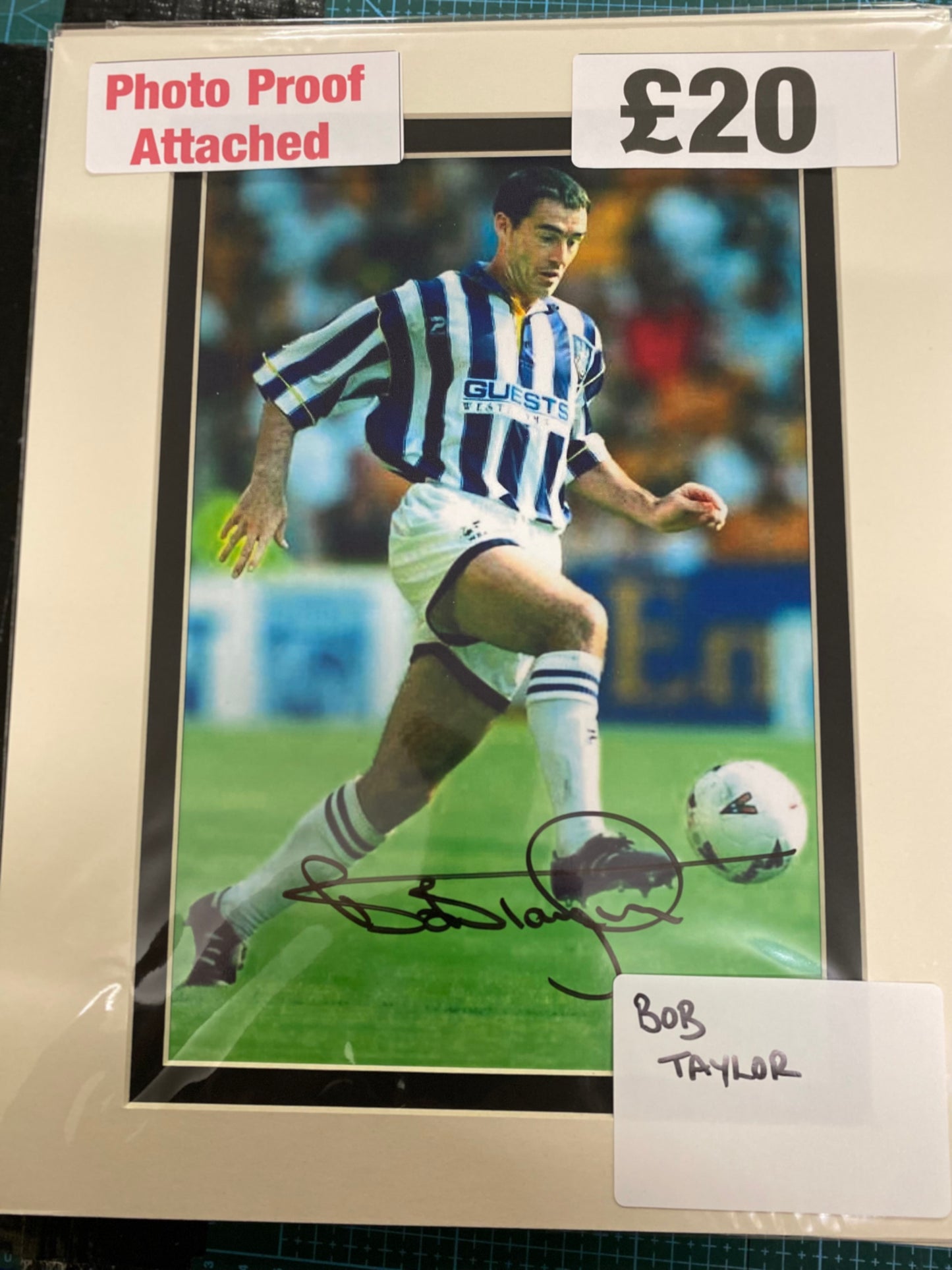 West Bromwich Albion Bob Taylor personally signed photograph