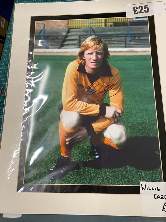 Wolverhampton Wanderers Willie Carr personally signed photograph