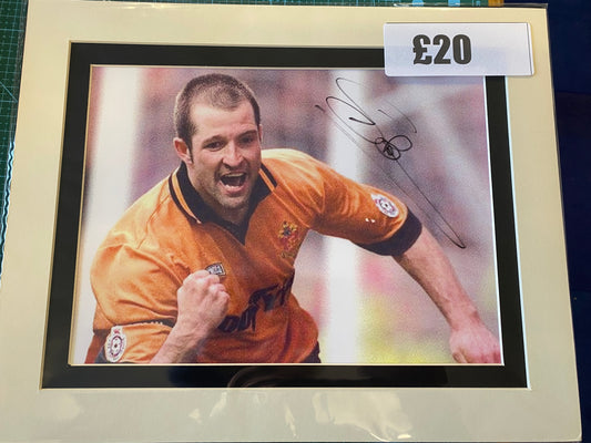 Wolverhampton Wanderers Steve Bull personally signed photograph