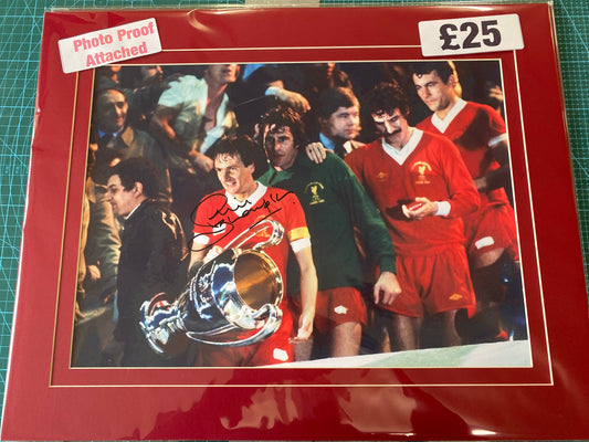 Liverpool Phil Thompson personally signed photograph