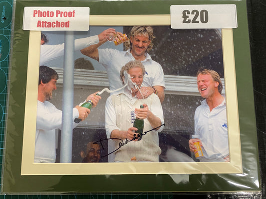 Cricket England David Gower personally signed photograph