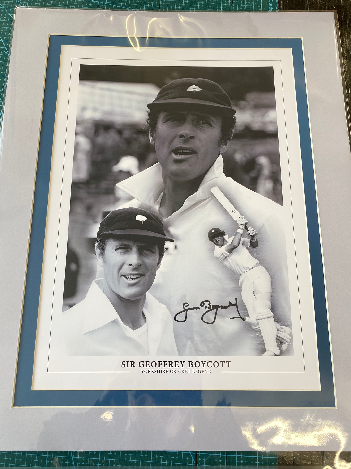 Cricket Yorkshire legend Geoffrey Boycott personally signed limited edition print