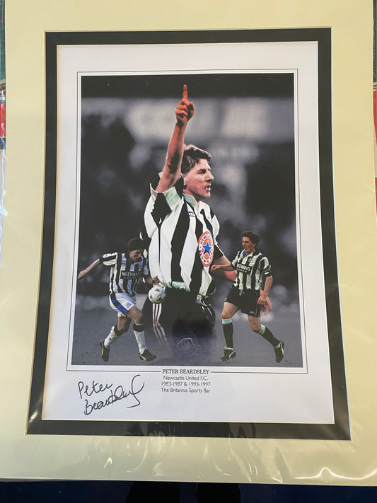 Newcastle Peter Beardsley personally signed limited edition print