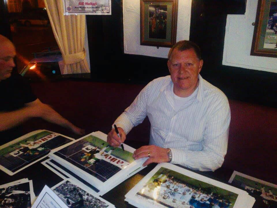 Aston Villa 1982 European Cup Final Peter Withe & Nigel Spink personally photograph