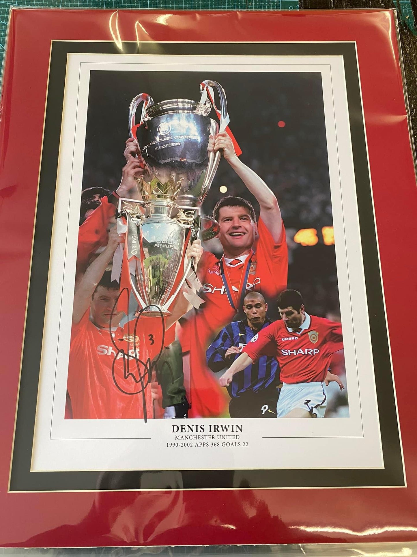 Manchester United Denis Irwin personally signed limited edition print