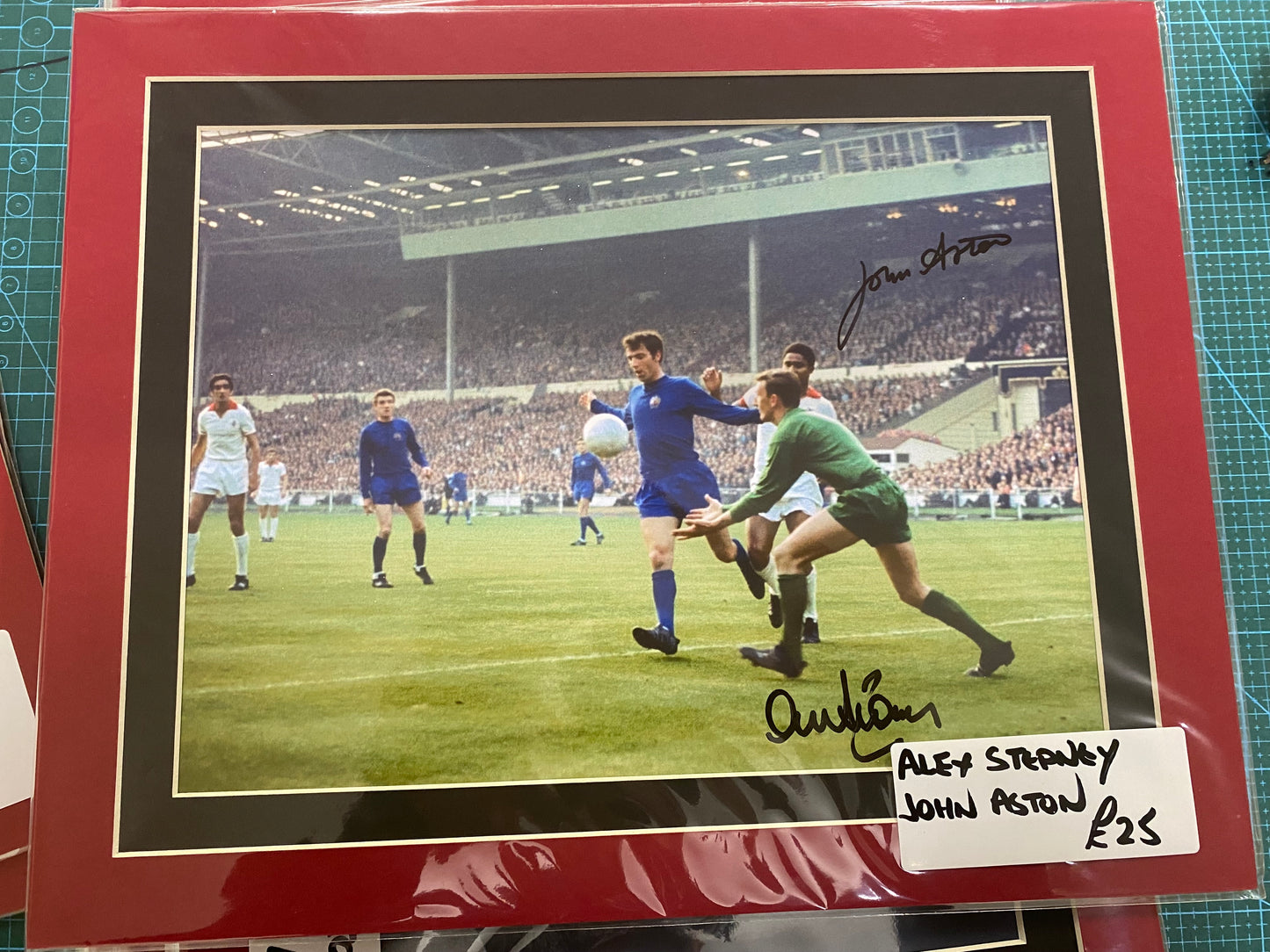 Manchester United Alex Stepney & John Aston personally signed photograph