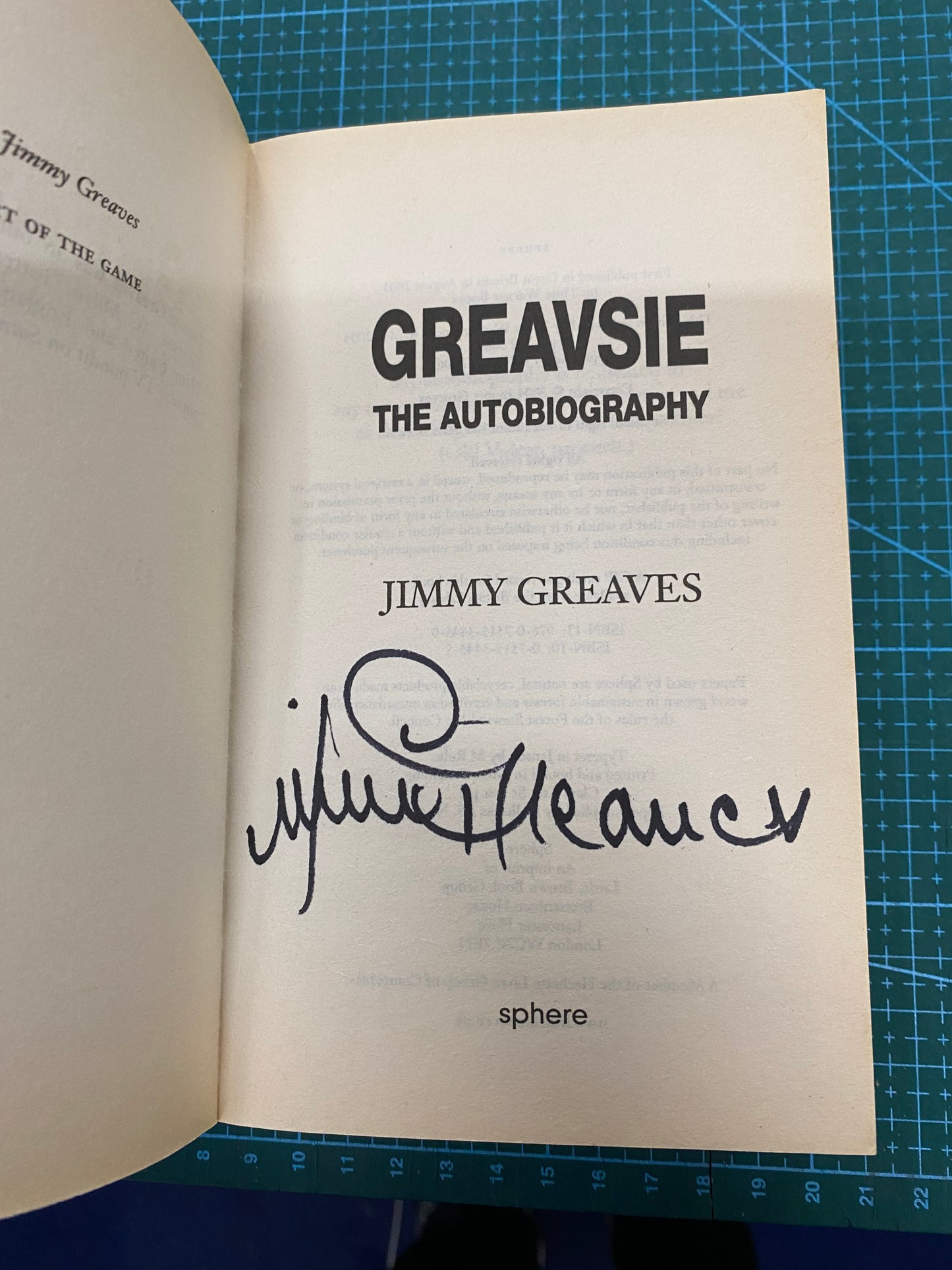 Tottenham Hotspur Jimmy Greaves personally signed autobiography