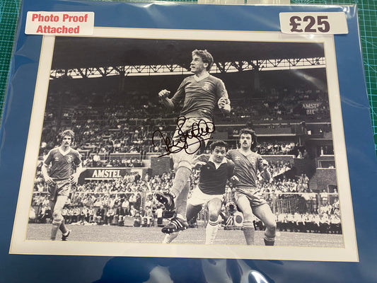 Ipswich Town Terry Butcher personally signed photograph