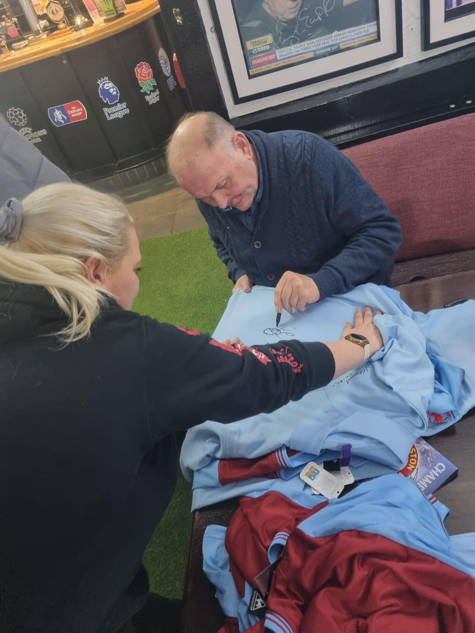 Aston Villa Jimmy Rimmer personally signed print – Sportsnight Events ...
