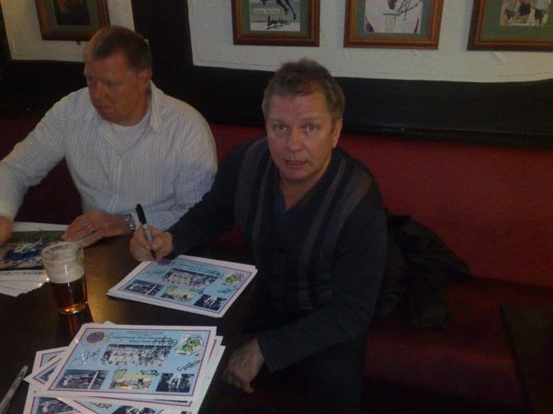 Aston Villa Gary Shaw & Peter Withe personally signed photograph