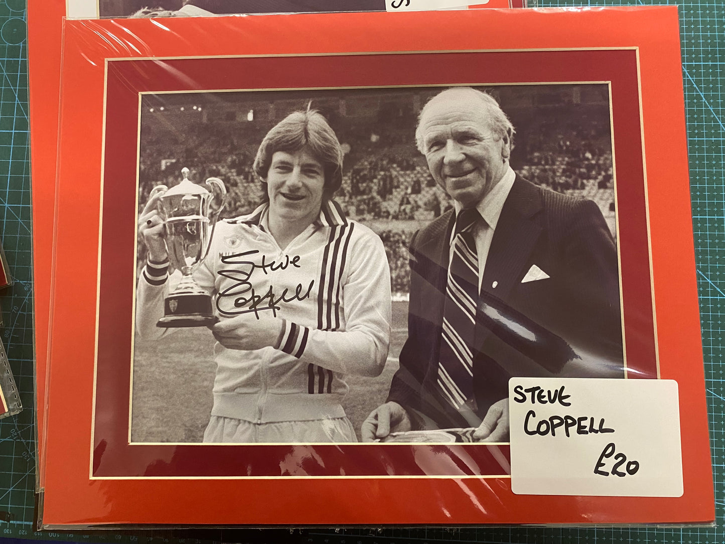 Manchester United Steve Coppell personally signed photograph