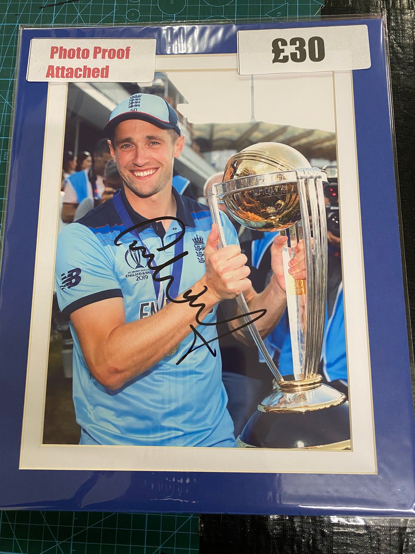 Cricket England Chris Woakes personally signed photograph