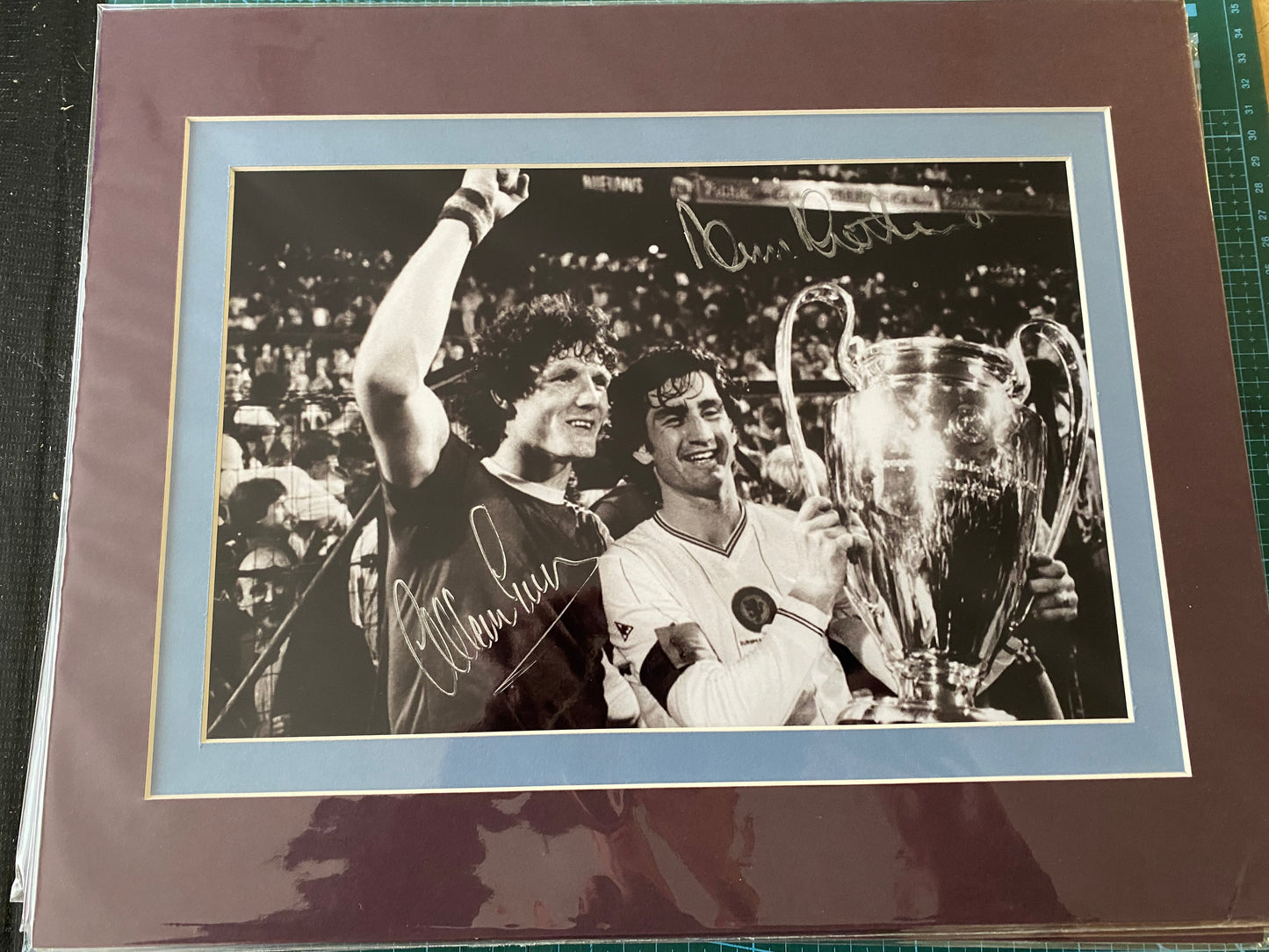 Aston Villa 1982 European Cup Final Dennis Mortimer & Allan Evans personally photograph