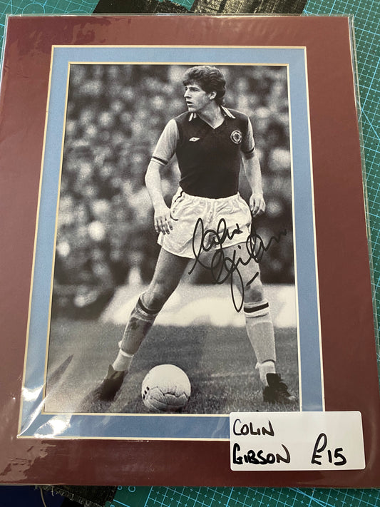 Aston Villa Colin Gibson personally signed photograph