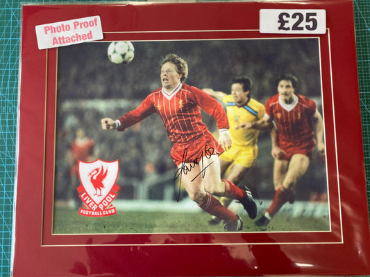 Liverpool Sammy Lee personally signed photograph