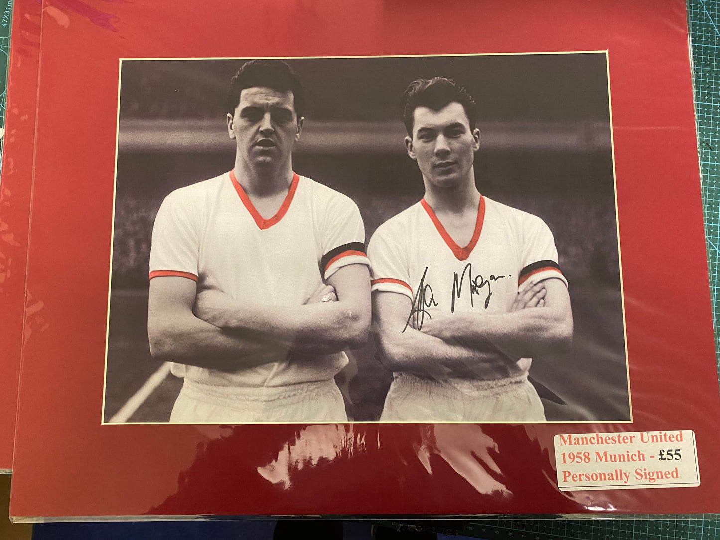 Manchester United Busby Babe Kenny Morgan personally signed print