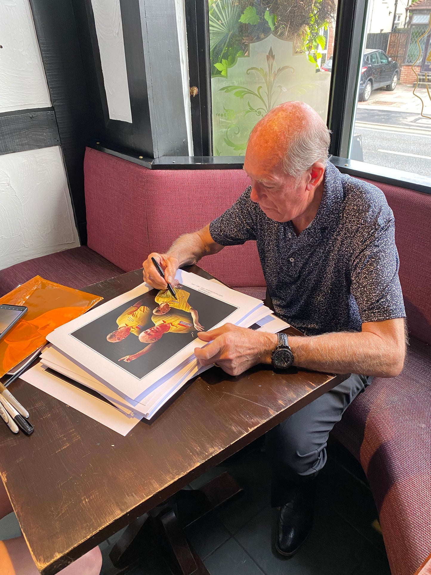 Darts John Lowe MBE personally signed limited edition print