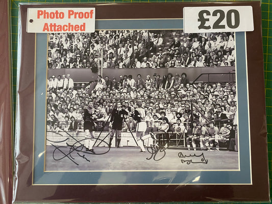 Aston Villa Jimmy Rimmer, Nigel Spink & Andy Blair personally signed 1982 European Cup Final photograph