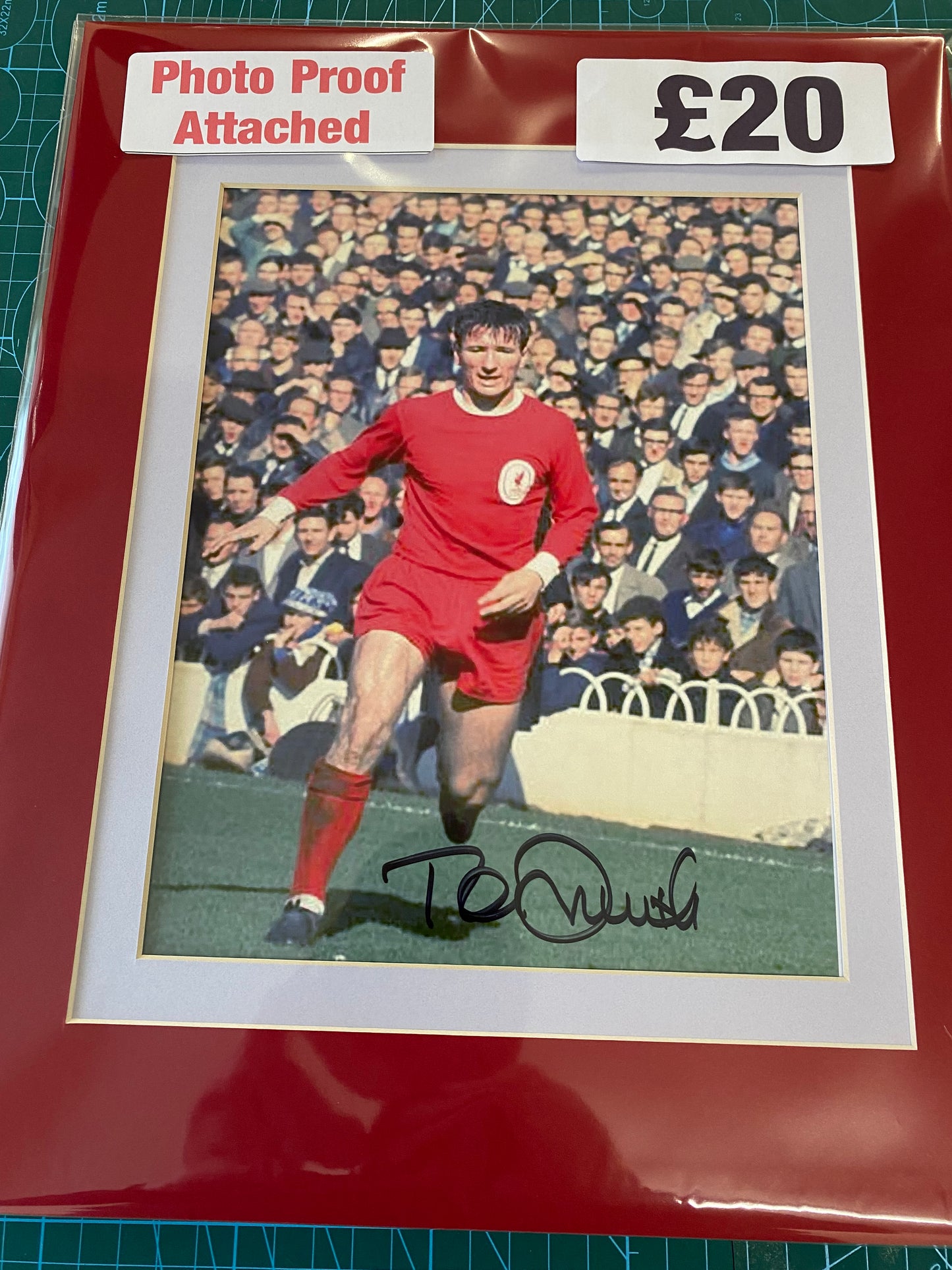 Liverpool Tommy Smith personally signed photograph