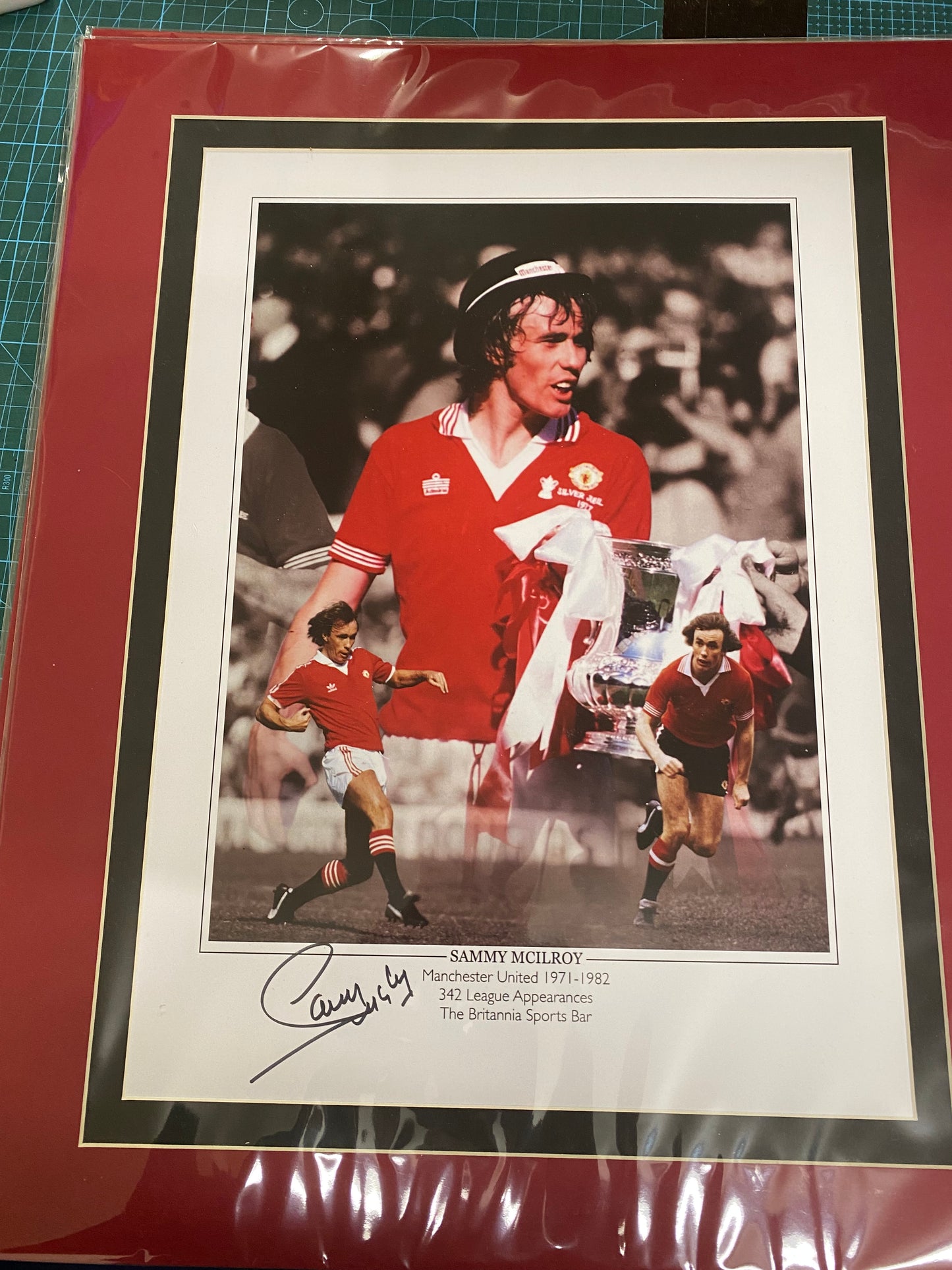 Manchester United Sammy Mcllroy personally signed limited edition print