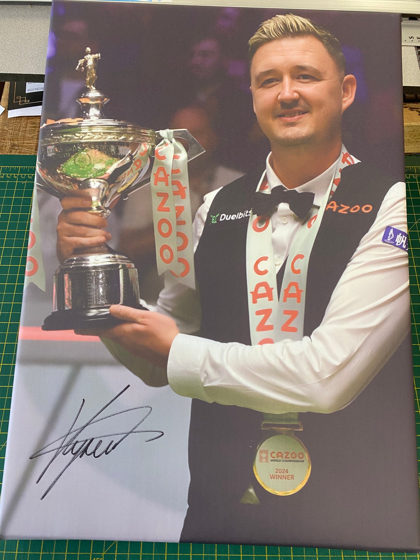 Snooker Kyren Wilson 2024 World Champion Canvas personally signed (size A2)