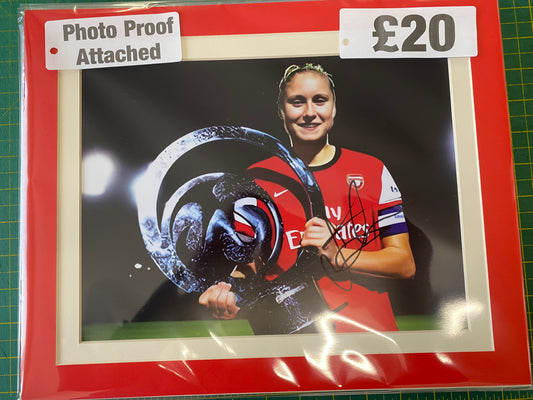 Arsenal Steph Houghton personally signed photograph