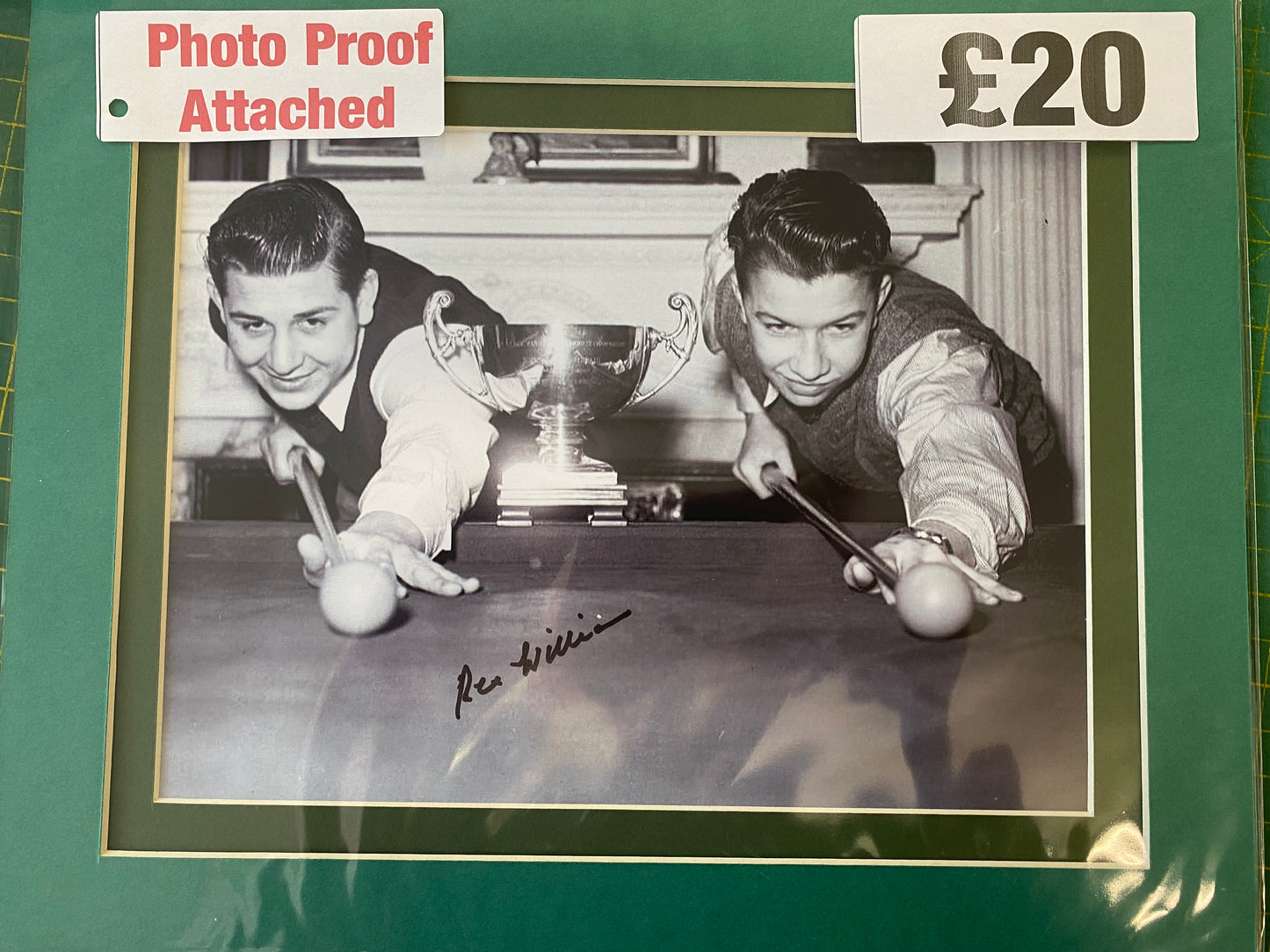 Snooker Rex Williams personally signed photograph