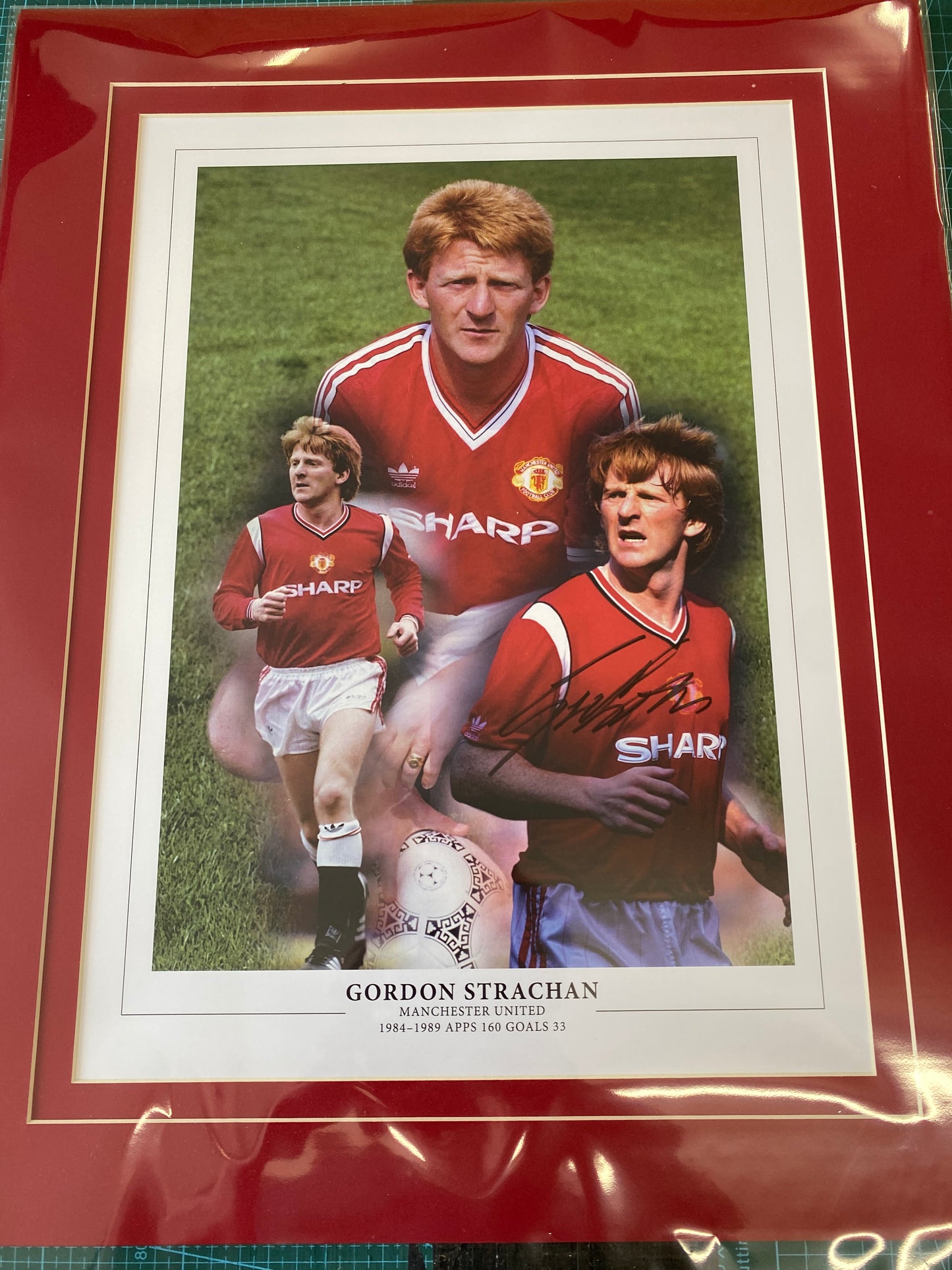 Manchester United Gordon Strachan personally signed limited edition print