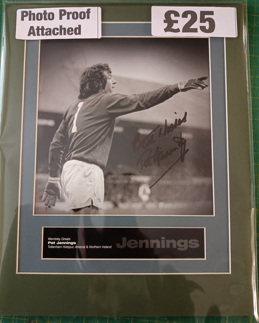 Arsenal Tottenham Hotspur & Northern Ireland Pat Jennings Wembley Greats personally signed