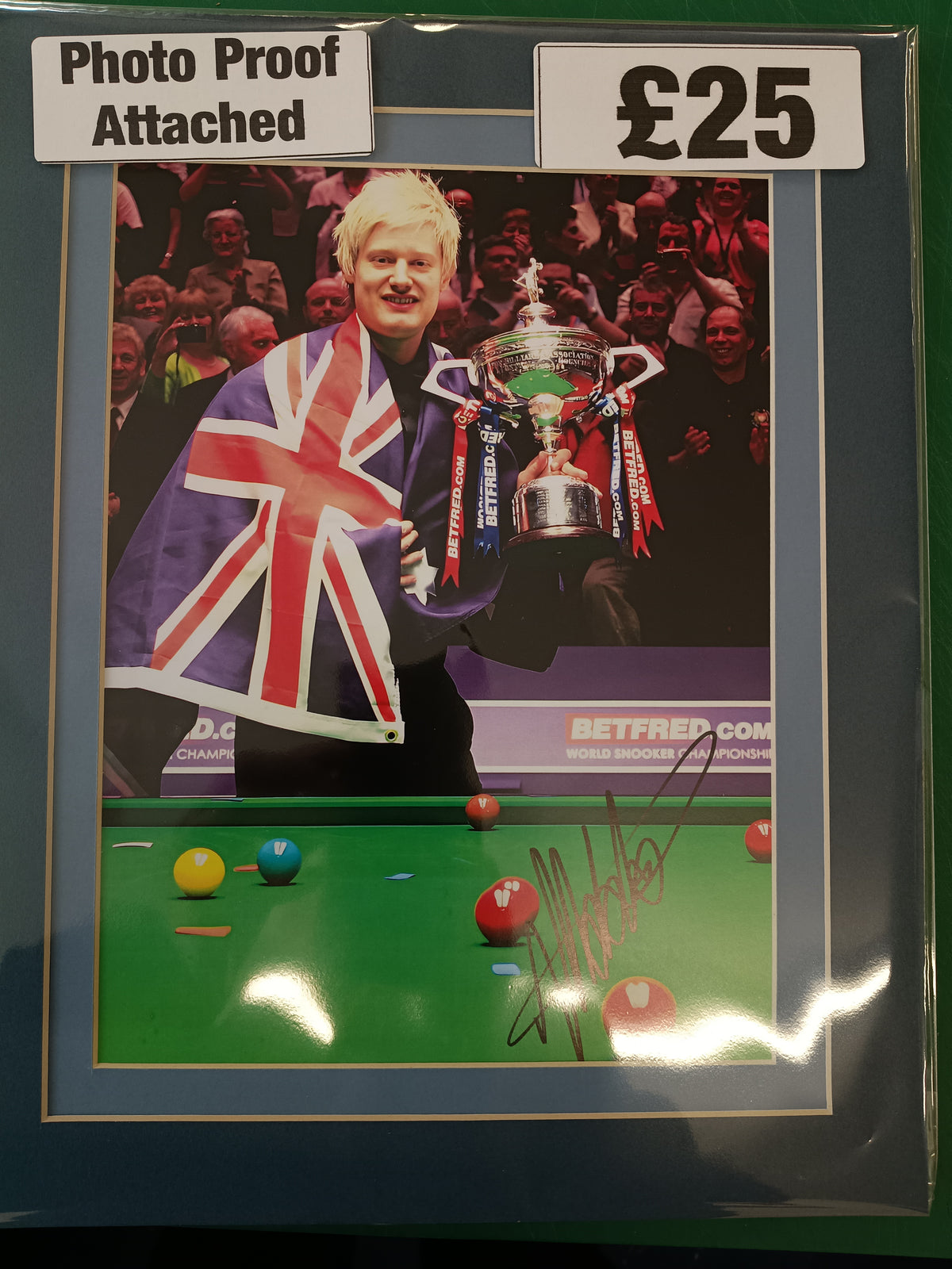 Snooker Neil Robertson personally signed photograph