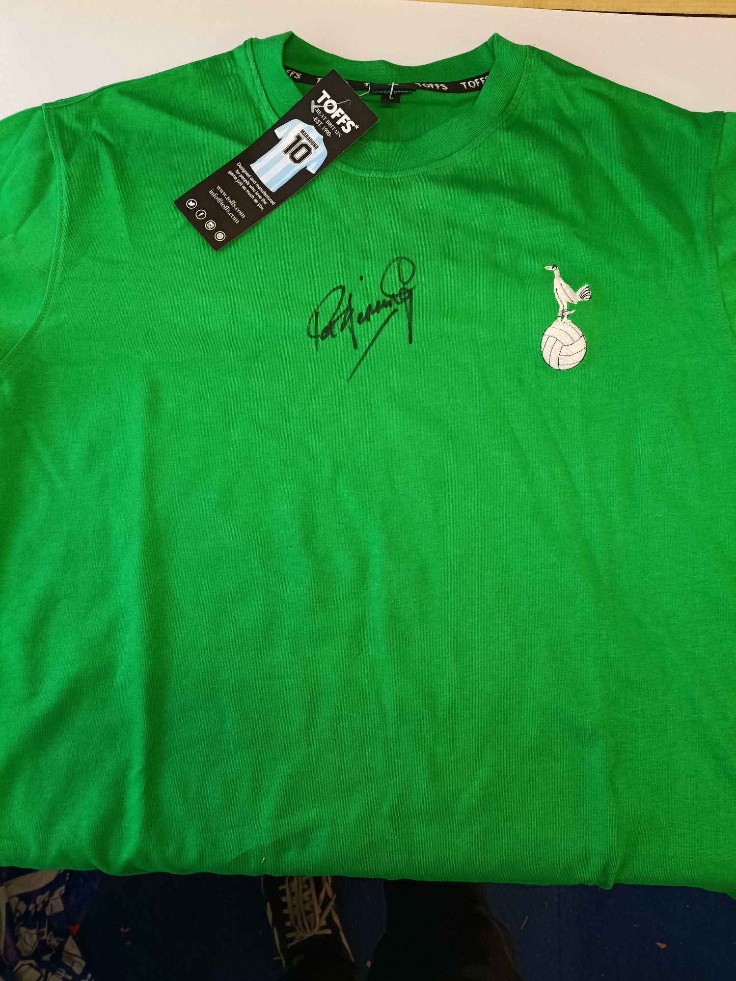 Tottenham Hotspur Pat Jennings personally signed replica shirt