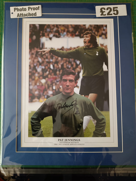 Tottenham Hotspur Pat Jennings personally signed montage